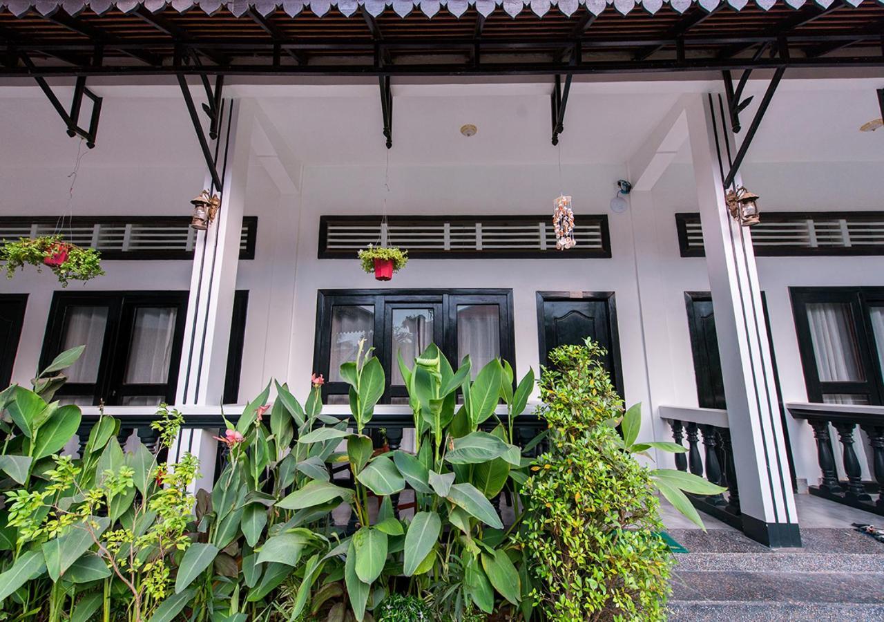 Sok San Villa Battambang Exterior photo